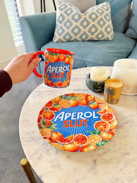 Plates 'APEROL SLUT'