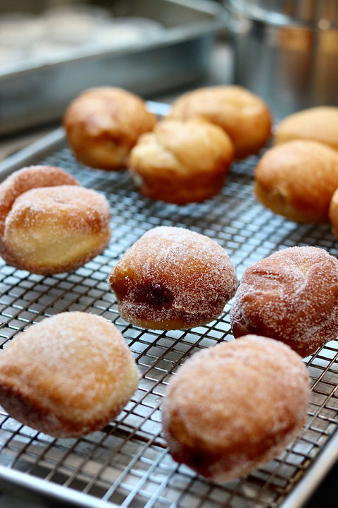 Bake and Dine: Donuts