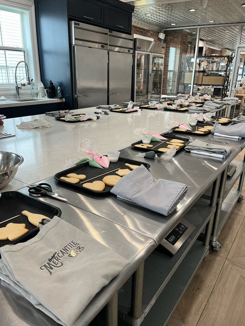 Dine & Decorate:  Cookie Decorating