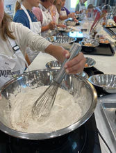 KIDS: Cinnamon Rolls  8 -12