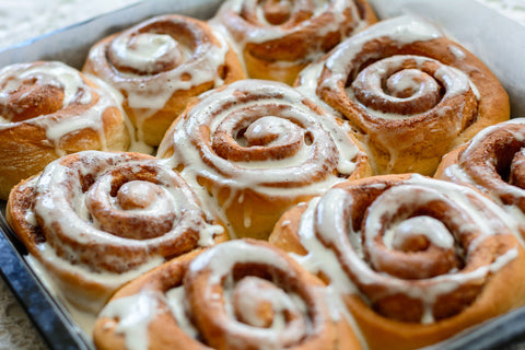KIDS: Cinnamon Rolls 8 -12