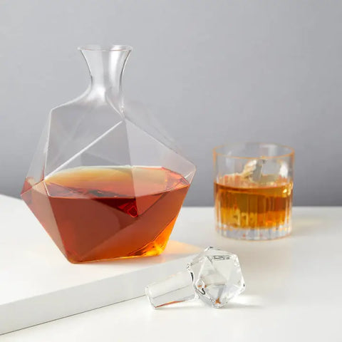 Viski - Seneca™ Faceted Crystal Liquor Decanter