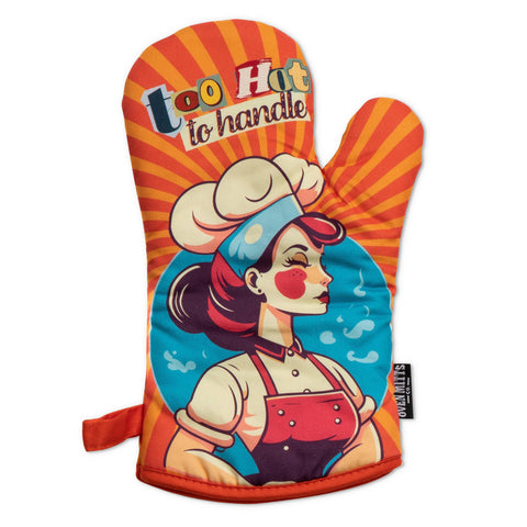 Zapps Clothing - Too Hot To Handle Oven Mitts And Potholder Set