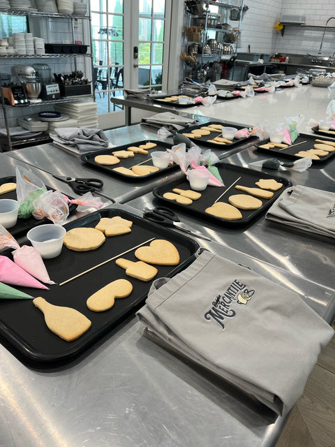 Dine & Decorate: Cookie Decorating