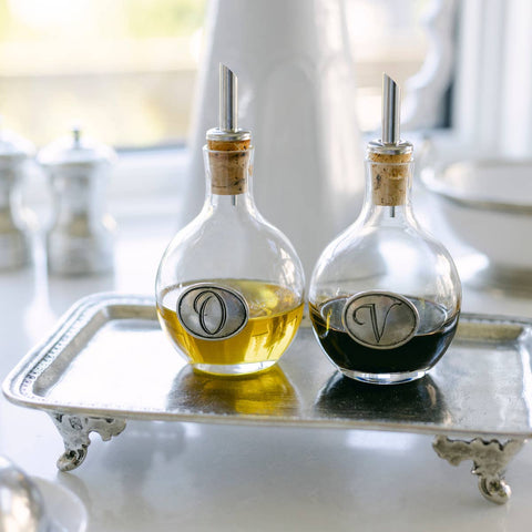 Arte Italica & Crown Linen Designs - Tavola Oil & Vinegar Set