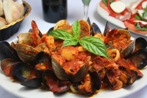 DATE NIGHT: Seafood Fra Diavolo