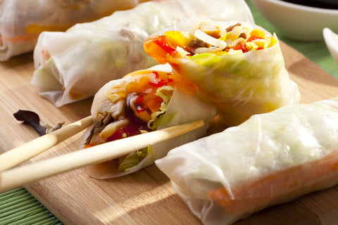 Thai Takeout: Chicken Pad Thai, Shrimp Spring Rolls & Thai Lime Tea